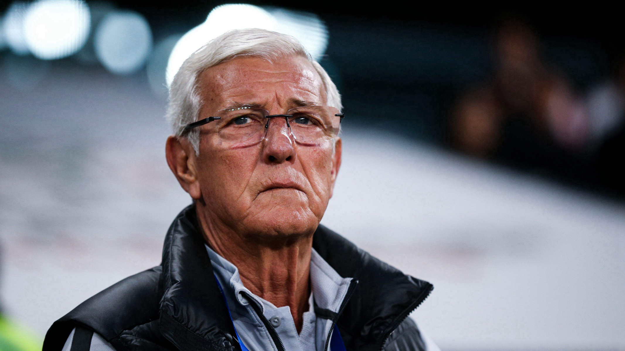 国际比赛日体能课后；法兰克福更衣室发声备战中超；更衣室稳定；赛程密集仍需轮换 -亚博网页版