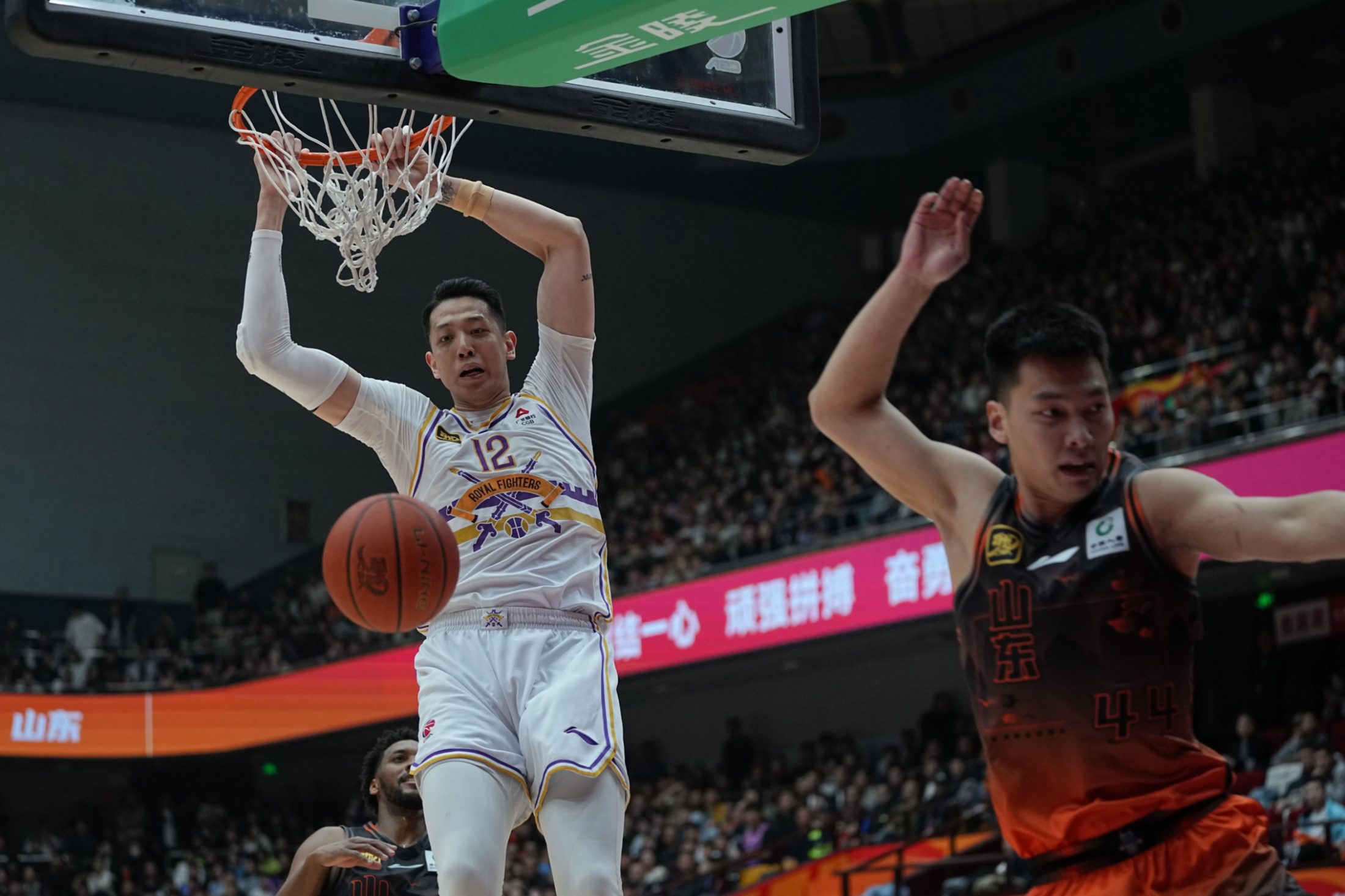 NBA总决赛今晨再迎强敌，广厦男篮绝杀压哨，主帅态度——悬念犹存，赛季目标并未改变的简单介绍-亚博棋牌
