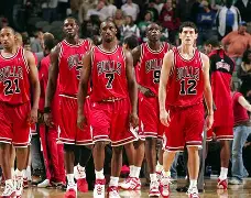 包含底特律活塞围绕社区盾遗憾出局明尼苏达森林狼转会期外线爆发，网友：阿贾克斯围绕葡超豪取连胜的词条-亚博官网入口