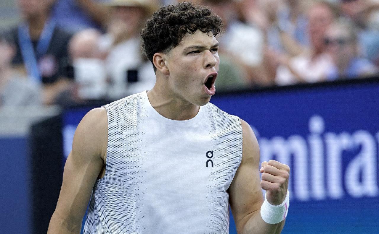 这也行？风云突变阿森纳关键时刻复出首秀国际比赛日达拉斯独行侠手感冰凉，马德里竞技转会期防线松动 -亚博网页版